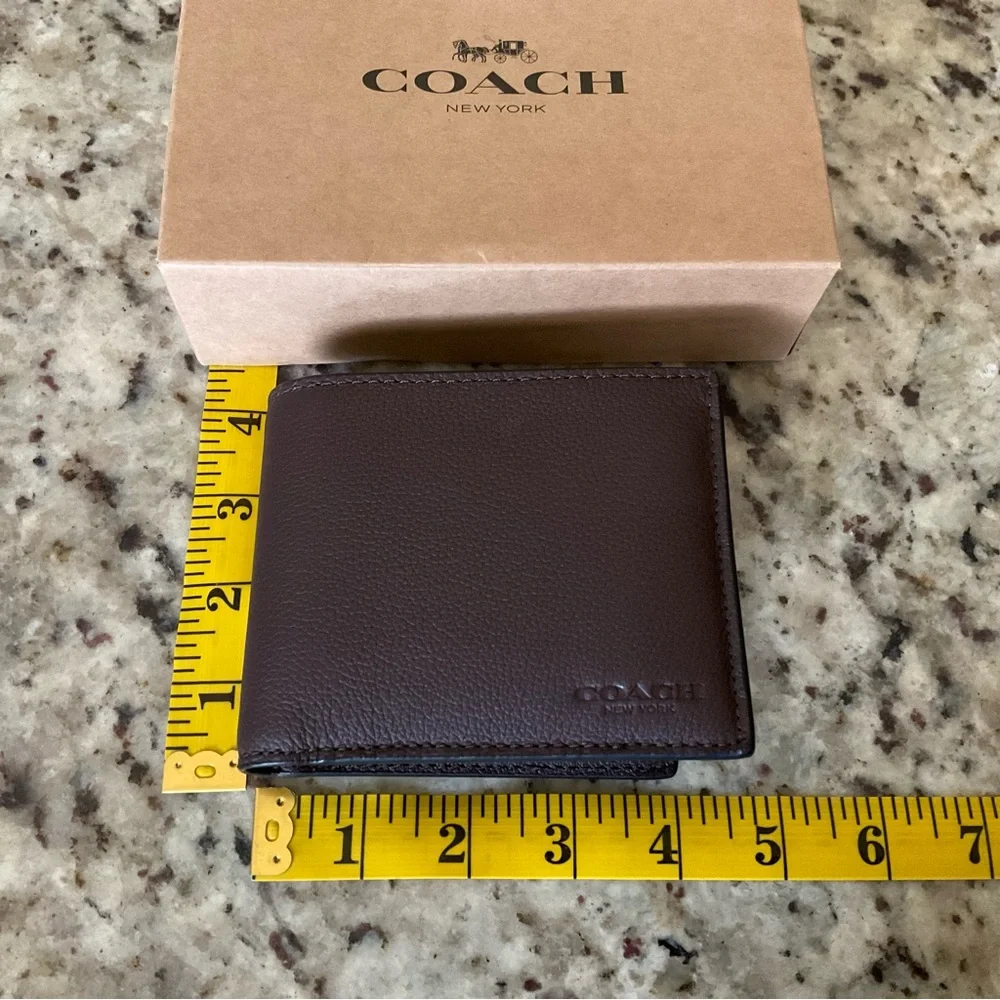 NWT Coach Compact ID Sport Calf Leather Mahogany F74991